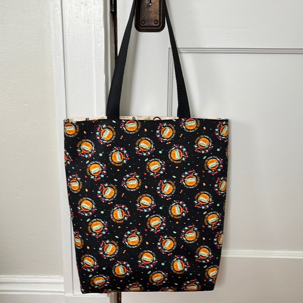 Mandalorian Halloween tote bag